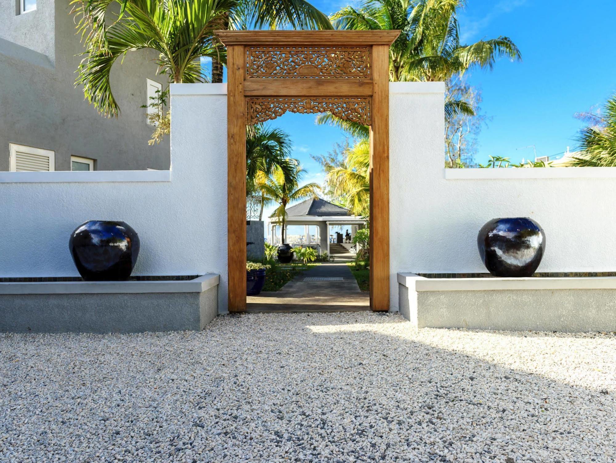 Voile Bleue Boutique Hotel Поант о Пиман Екстериор снимка
